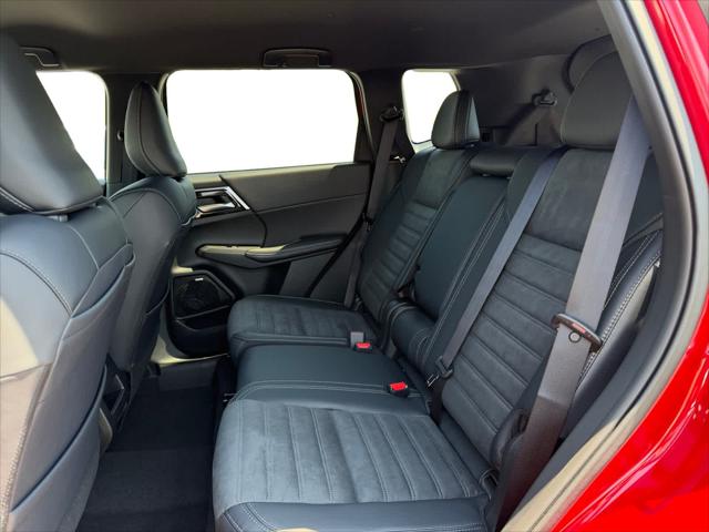 2026 Mitsubishi Outlander LE 1.5T S-AWC