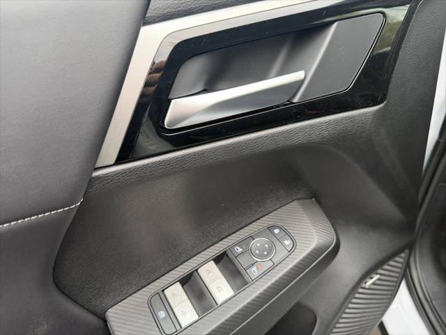 2026 Mitsubishi Outlander LE 1.5T S-AWC