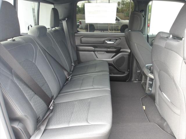 2026 Ram 1500 Express Crew Cab 4x4 5'7" Box
