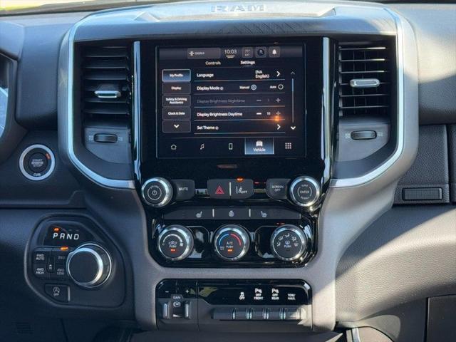 2025 Ram 1500 Big Horn Crew Cab 4x4 5'7" Box