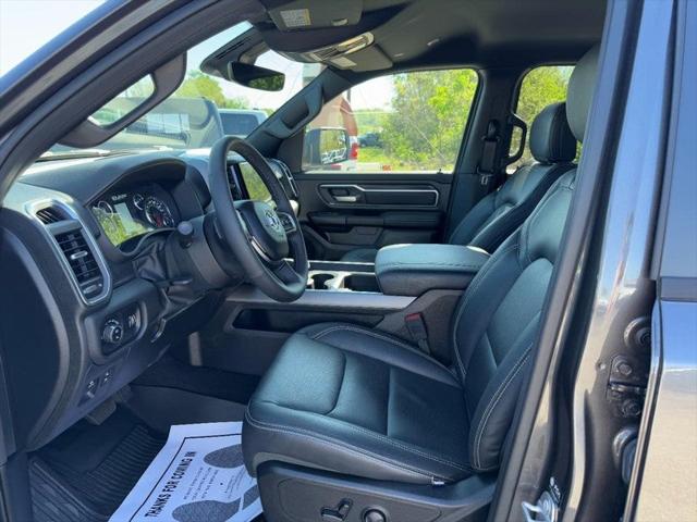 2025 Ram 1500 Big Horn Crew Cab 4x4 5'7" Box