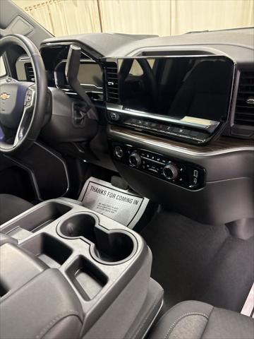 2024 Chevrolet Silverado 1500 4WD Crew Cab Short Bed LT