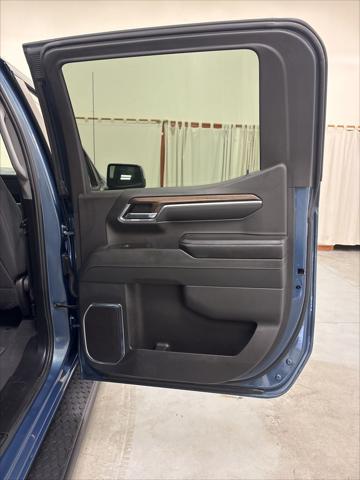 2024 Chevrolet Silverado 1500 4WD Crew Cab Short Bed LT
