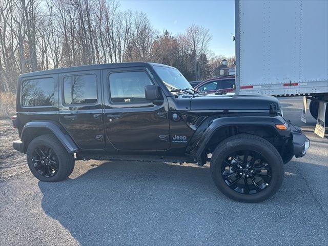 2025 Jeep Wrangler 4xe Sahara 4xe