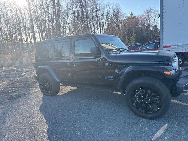 2025 Jeep Wrangler 4xe Sahara 4xe