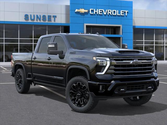 2026 Chevrolet Silverado 2500HD Crew Cab, Standard Bed, High Country, 4WD
