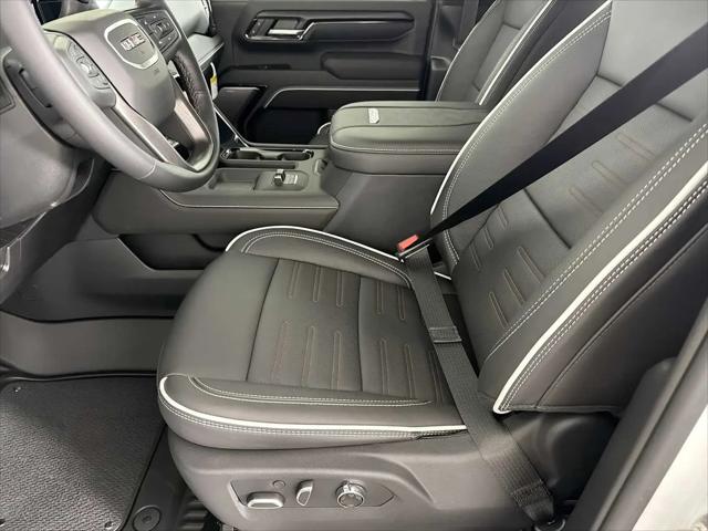 2026 GMC Sierra 2500HD Crew Cab, Standard Bed, AT4X, 4WD