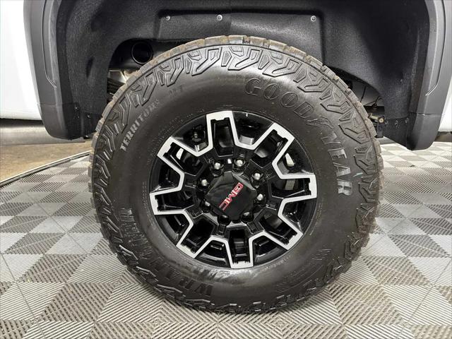2026 GMC Sierra 2500HD Crew Cab, Standard Bed, AT4X, 4WD