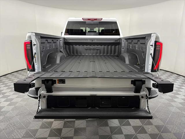 2026 GMC Sierra 2500HD Crew Cab, Standard Bed, AT4X, 4WD
