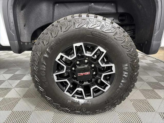 2026 GMC Sierra 2500HD Crew Cab, Standard Bed, AT4X, 4WD