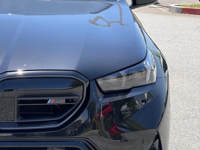 2027 BMW M5 Base