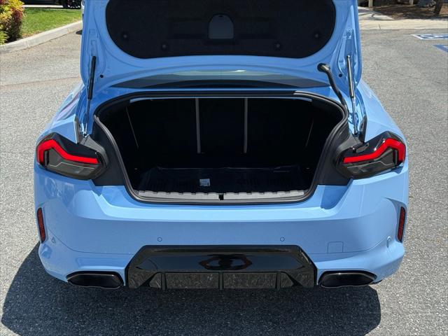 2026 BMW M240 i xDrive