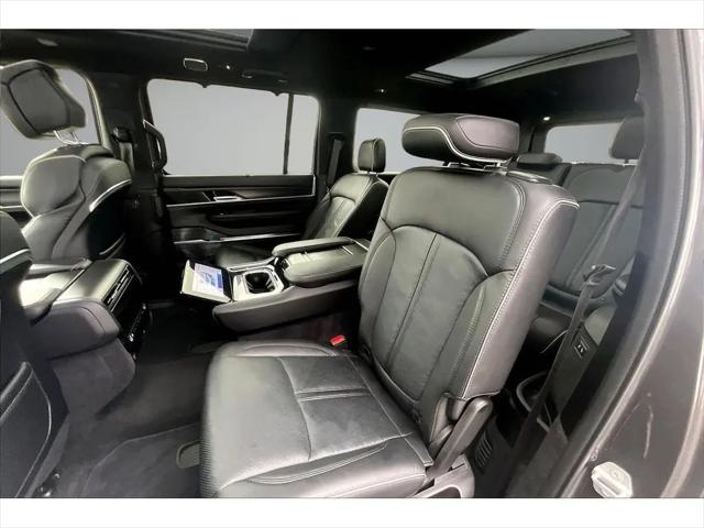 2024 Jeep Grand Wagoneer L Series II 4x4