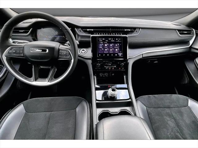 2025 Jeep Grand Cherokee L Altitude X 4x4