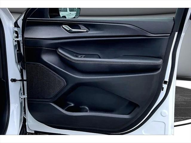 2025 Jeep Grand Cherokee L Altitude X 4x4