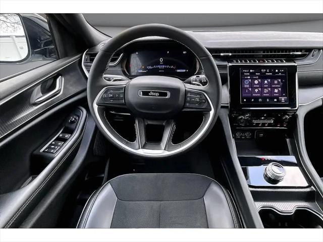 2025 Jeep Grand Cherokee L Altitude X 4x4