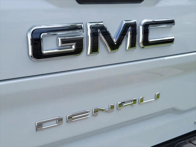 2026 GMC Sierra 2500HD Crew Cab, Standard Bed, Denali Ultimate, 4WD