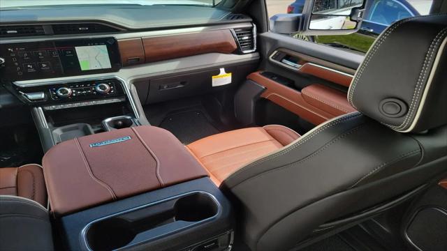 2026 GMC Sierra 2500HD Crew Cab, Standard Bed, Denali Ultimate, 4WD