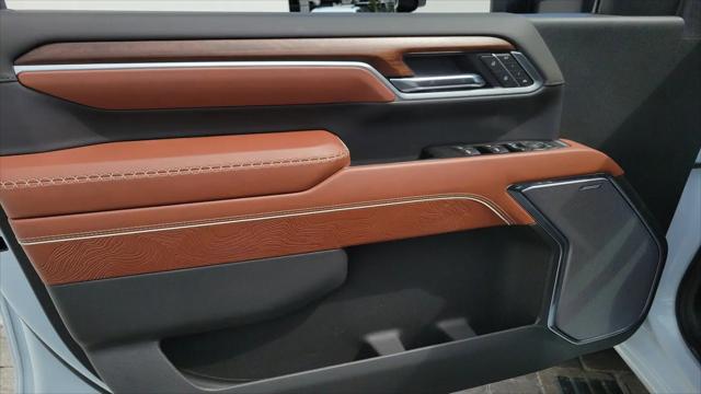 2026 GMC Sierra 2500HD Crew Cab, Standard Bed, Denali Ultimate, 4WD