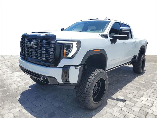 2026 GMC Sierra 2500HD Crew Cab, Standard Bed, Denali Ultimate, 4WD