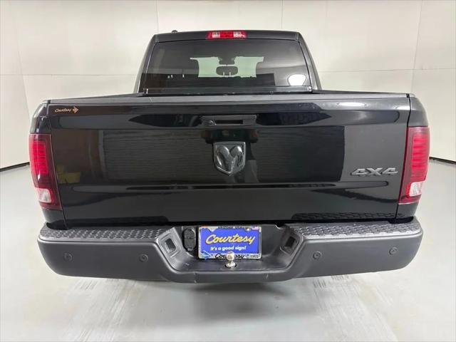 2024 Ram 1500 Classic Warlock Crew Cab 4x4 5'7" Box