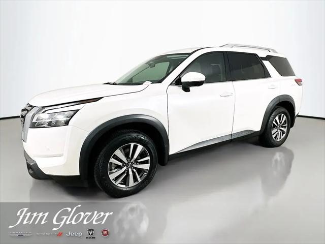 2024 Nissan Pathfinder SL 4WD