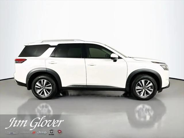 2024 Nissan Pathfinder SL 4WD
