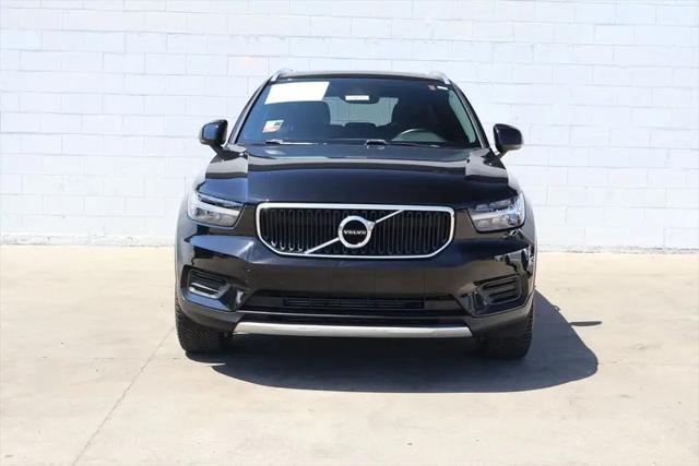 2019 Volvo XC40 T5 Momentum