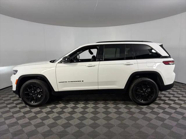 2025 Jeep Grand Cherokee Altitude 4x4