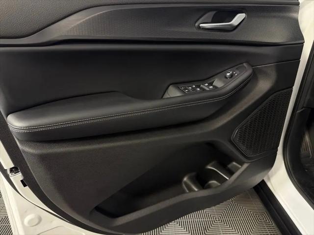 2025 Jeep Grand Cherokee Altitude 4x4