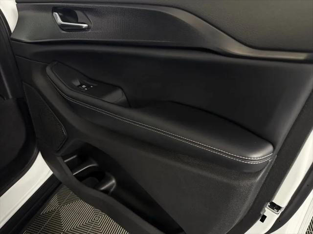 2025 Jeep Grand Cherokee Altitude 4x4