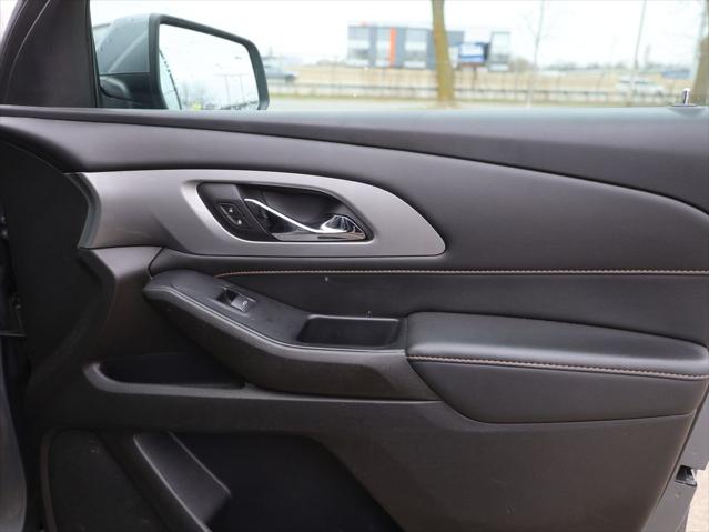 2021 Chevrolet Traverse AWD LT Cloth