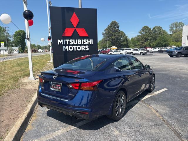 2023 Nissan Altima SR VC-Turbo FWD