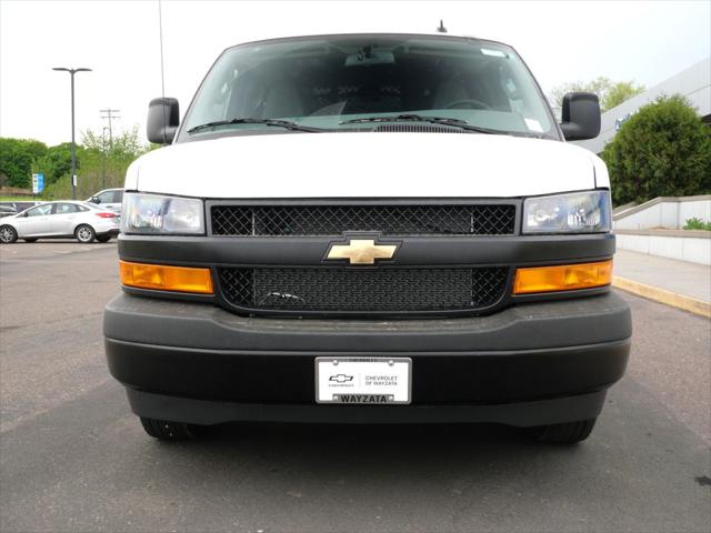 2026 Chevrolet Express Cargo Van 3500 Regular Wheelbase, WT, RWD
