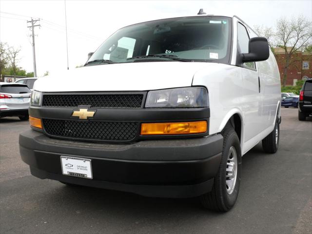 2026 Chevrolet Express Cargo Van 3500 Regular Wheelbase, WT, RWD