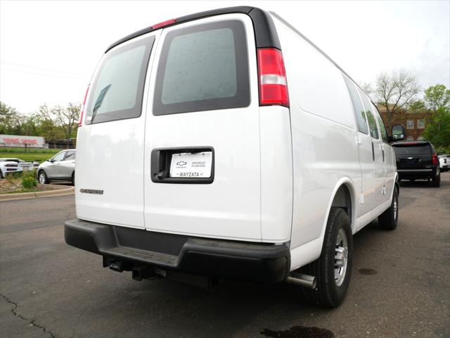 2026 Chevrolet Express Cargo Van 3500 Regular Wheelbase, WT, RWD
