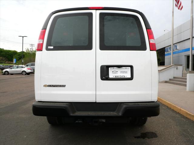 2026 Chevrolet Express Cargo Van 3500 Regular Wheelbase, WT, RWD