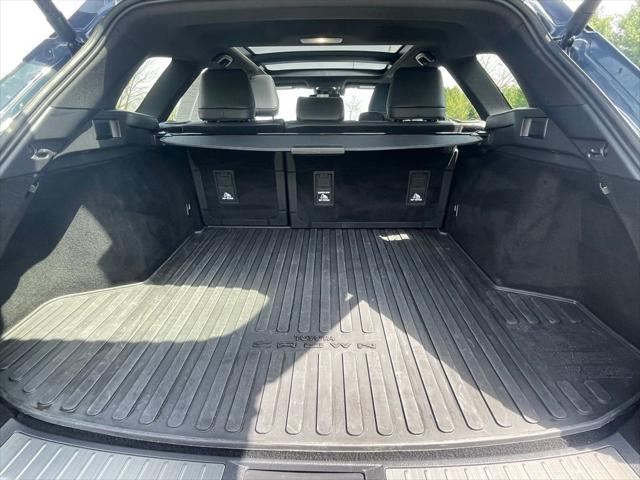 2025 Toyota Crown Signia Limited