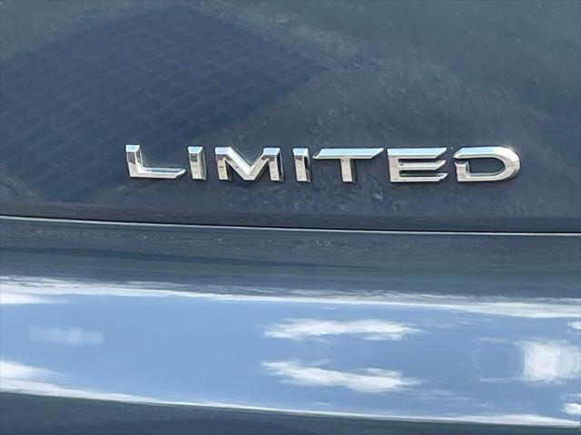 2025 Toyota Crown Signia Limited