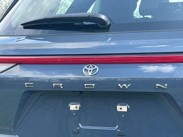 2025 Toyota Crown Signia Limited