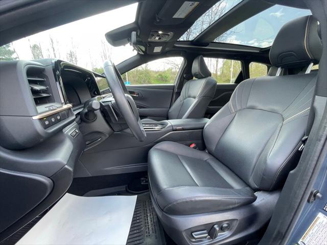 2025 Toyota Crown Signia Limited