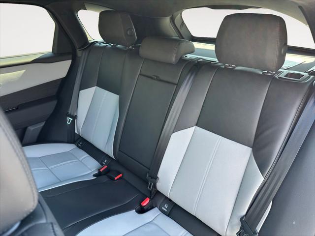 2026 Land Rover Range Rover Velar P250 Dynamic SE