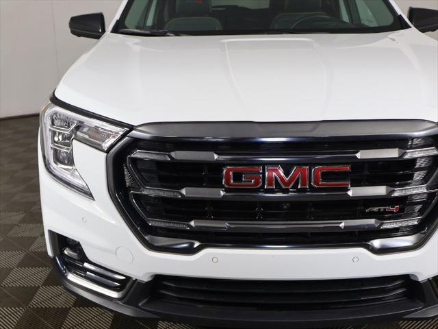 2023 GMC Terrain AWD AT4
