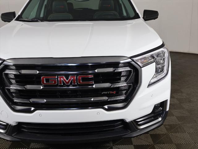 2023 GMC Terrain AWD AT4