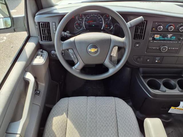 2026 Chevrolet Express Cargo Van 2500 Extended Wheelbase, WT, RWD