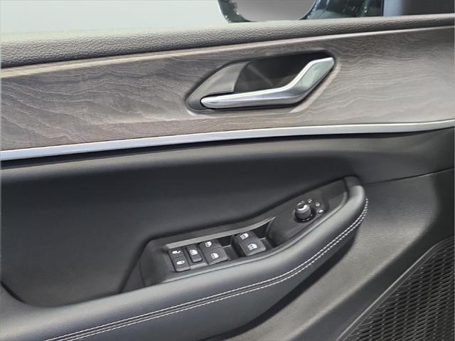 2026 Jeep Grand Cherokee L Altitude 4x4