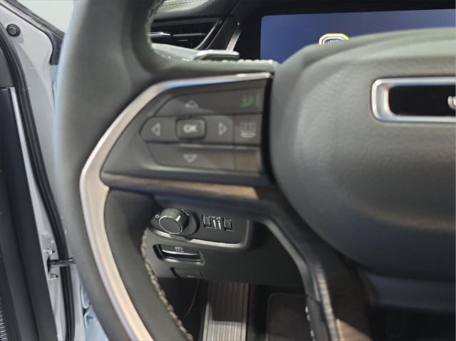 2026 Jeep Grand Cherokee L Altitude 4x4
