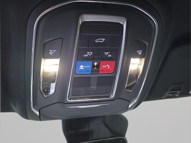 2026 Jeep Grand Cherokee L Altitude 4x4