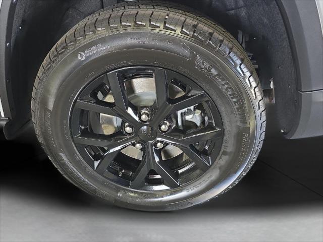 2026 Jeep Grand Cherokee L Altitude 4x4