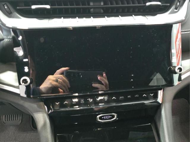 2026 Jeep Grand Cherokee L Altitude 4x4